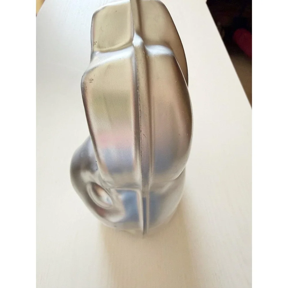 Wilton Vintage 1974 Easter Bunny Rabbit Aluminum Cake Pan - Picture 5 of 8